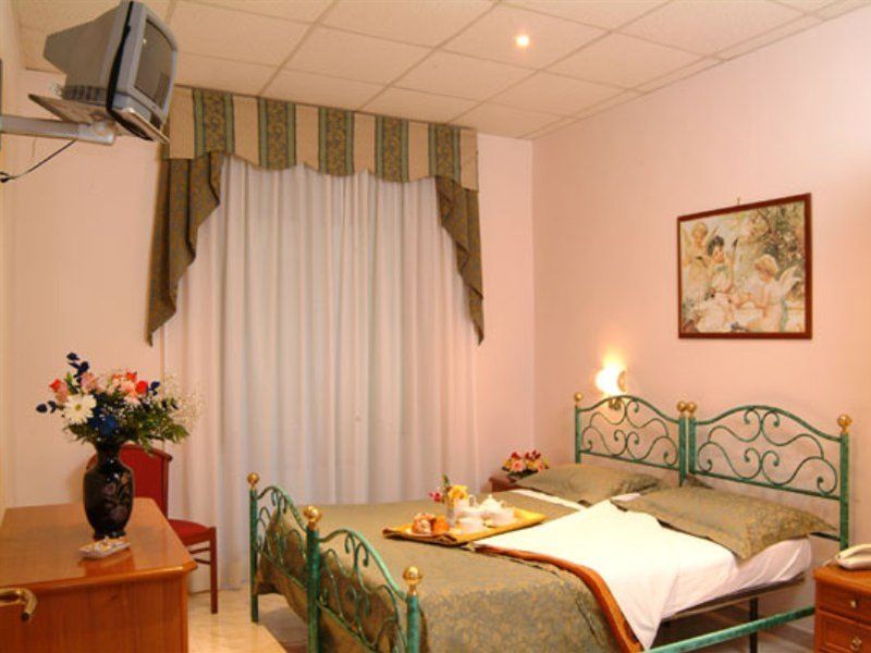 Hotel Oriente Roma Eksteriør bilde