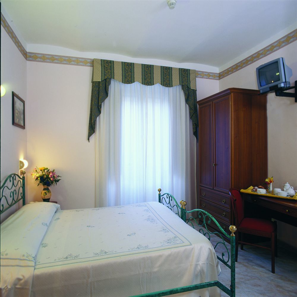 Hotel Oriente Roma Eksteriør bilde