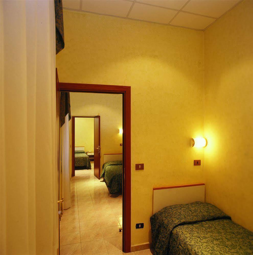 Hotel Oriente Roma Eksteriør bilde